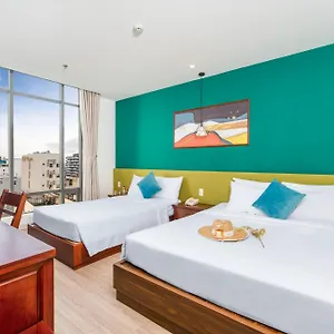4* Отель May Beach Hotel